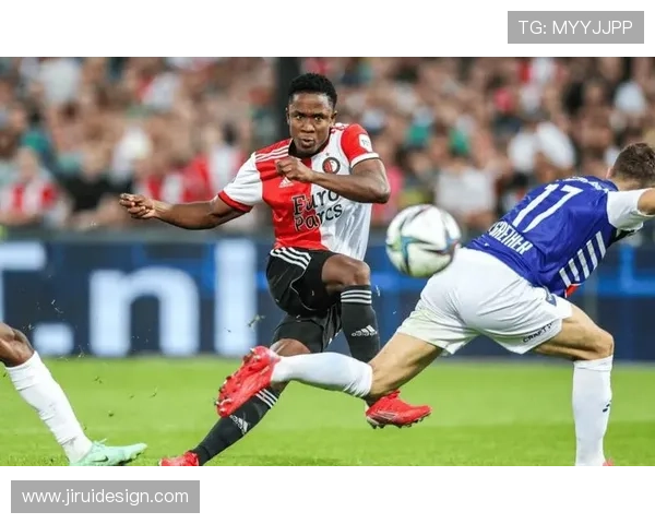 足球明星本赛季进球数持续提升，表现稳健